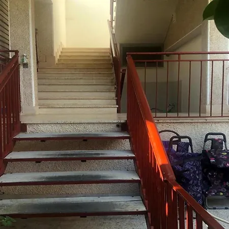 Odegos شقة فندقية