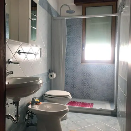 شقة فندقية Odegos 3*