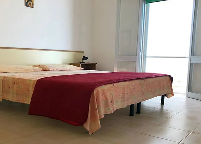 Odegos شقة فندقية 3*