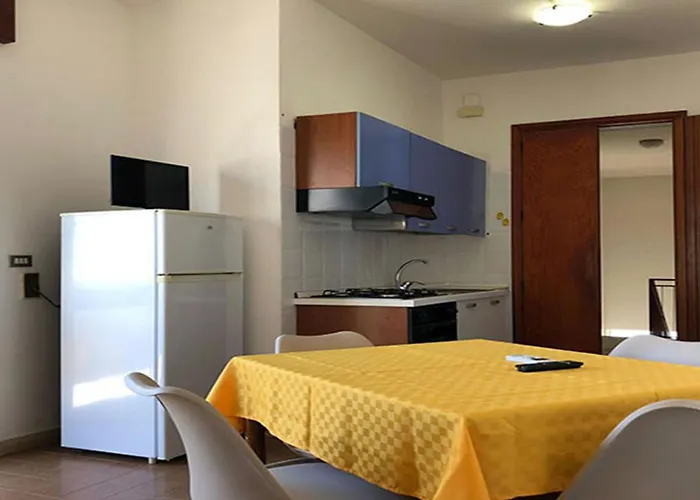 Odegos شقة فندقية 3*